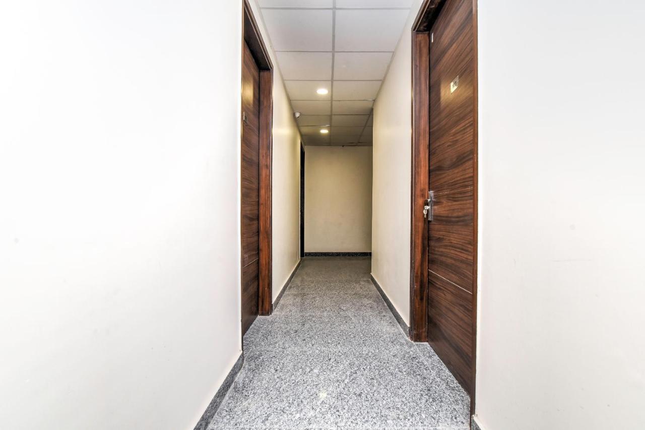 Oyo 81042 Rajput Resort Patiāla Εξωτερικό φωτογραφία
